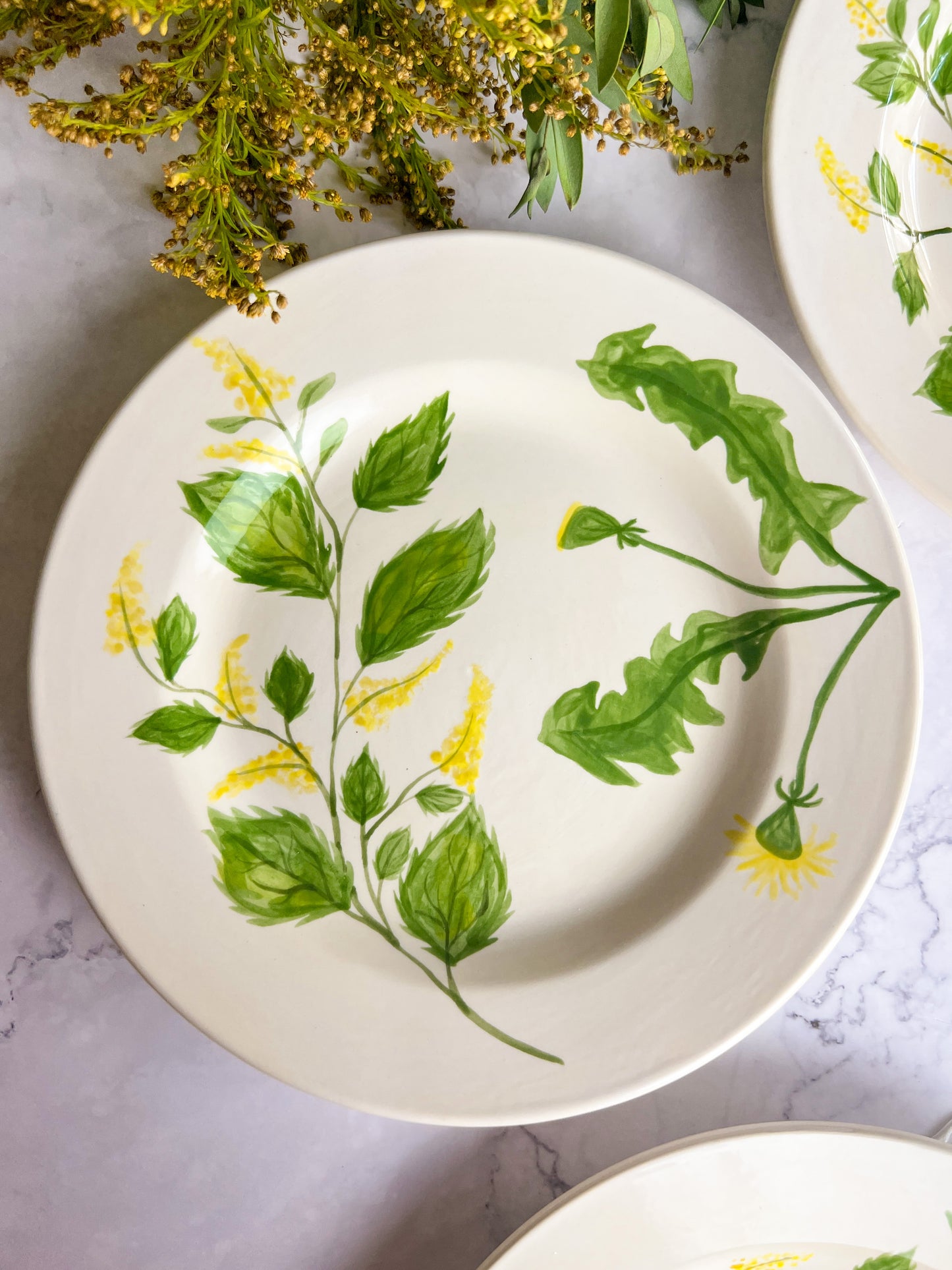 In The Weeds Dining Set