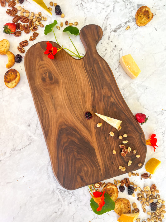 Daphne Nosh Board